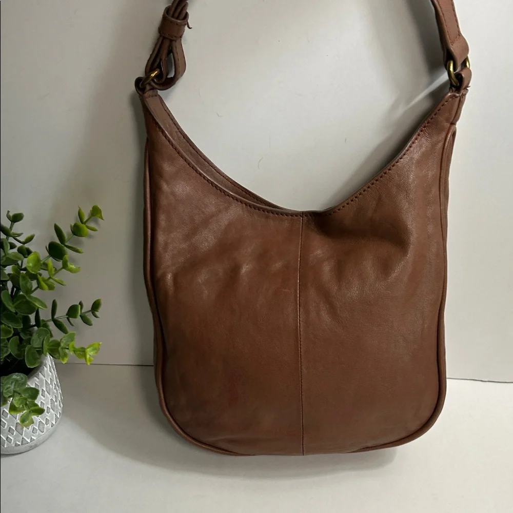Frye Madison Tan Leather Crossbody Shoulder Bag Db810